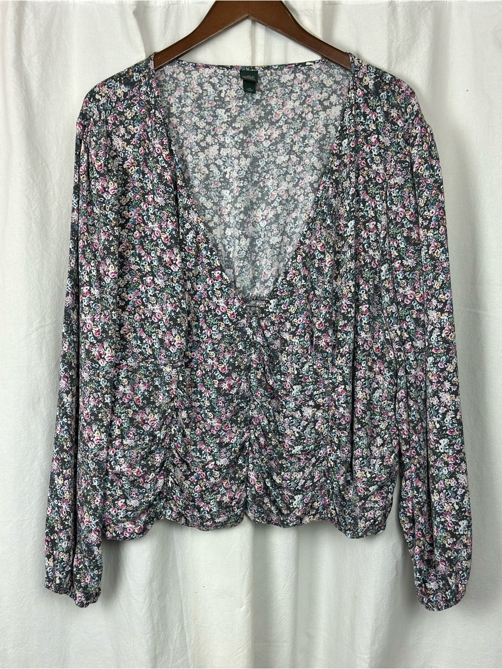 Wild Fable Floral V-Neck Long Sleeve Blouse 4X